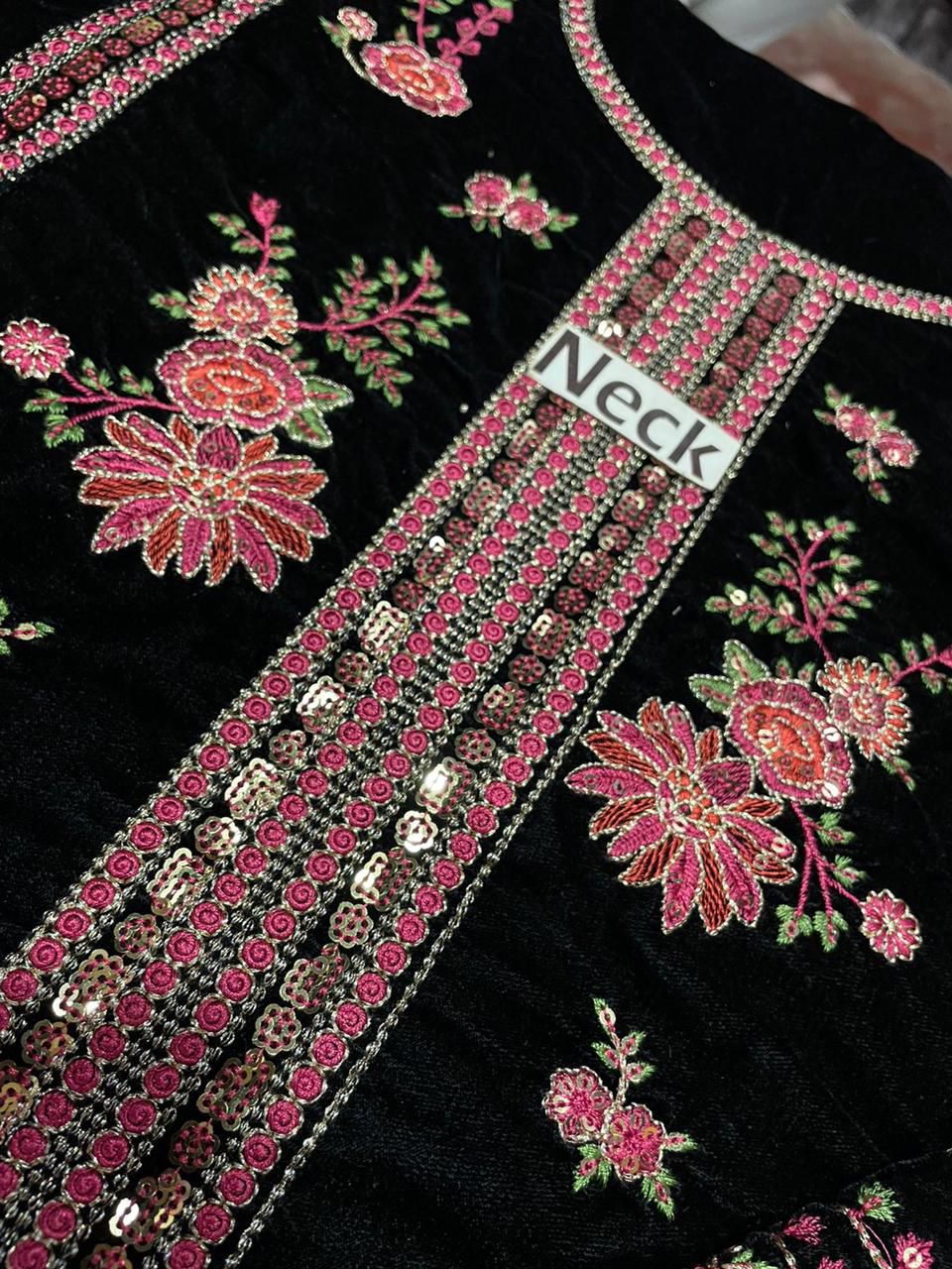 BRAND:ANEELAS velvet zari embroidered sequence luxury - Image 4